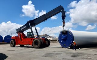 Kalmar helps CS Wind extend its reach